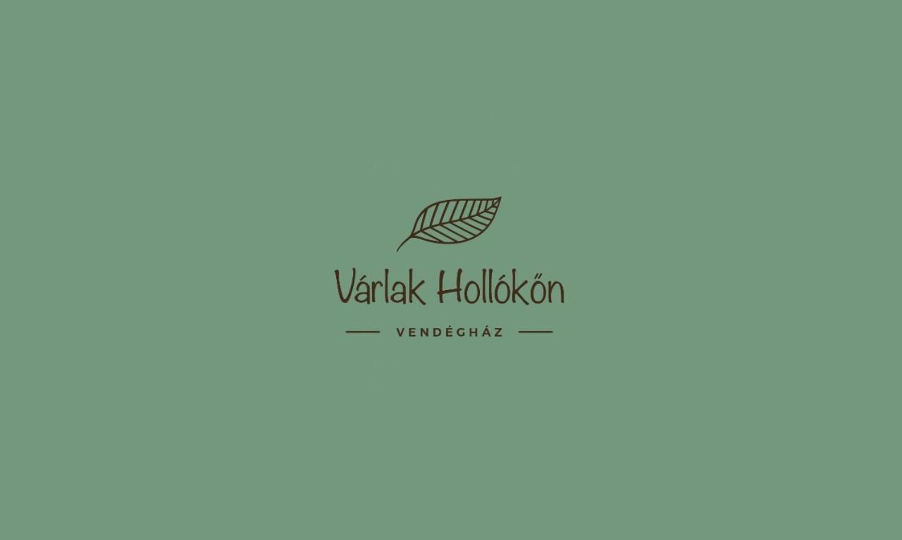 Varlak Hollokon Vendeghaz Apartamento Exterior foto